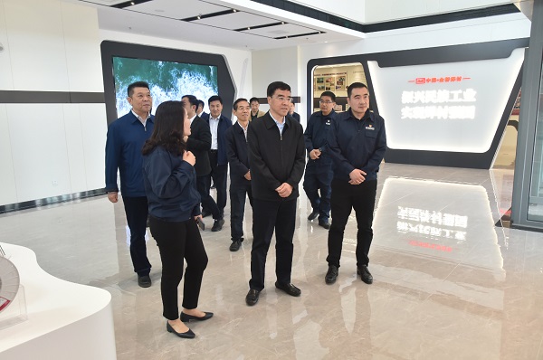 天津市委常委、濱海新區(qū)區(qū)委書記連茂君 調(diào)研走訪金橋集團(tuán)科技公司